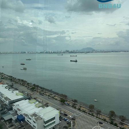 Duplex Seaview Comfort Stay In City By Iz George Town Exteriér fotografie