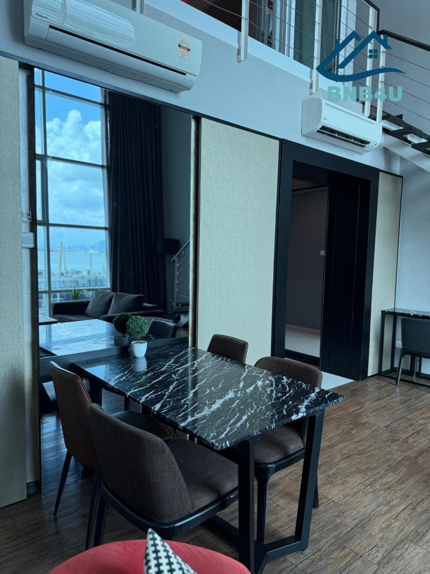 Duplex Seaview Comfort Stay In City By Iz George Town Exteriér fotografie